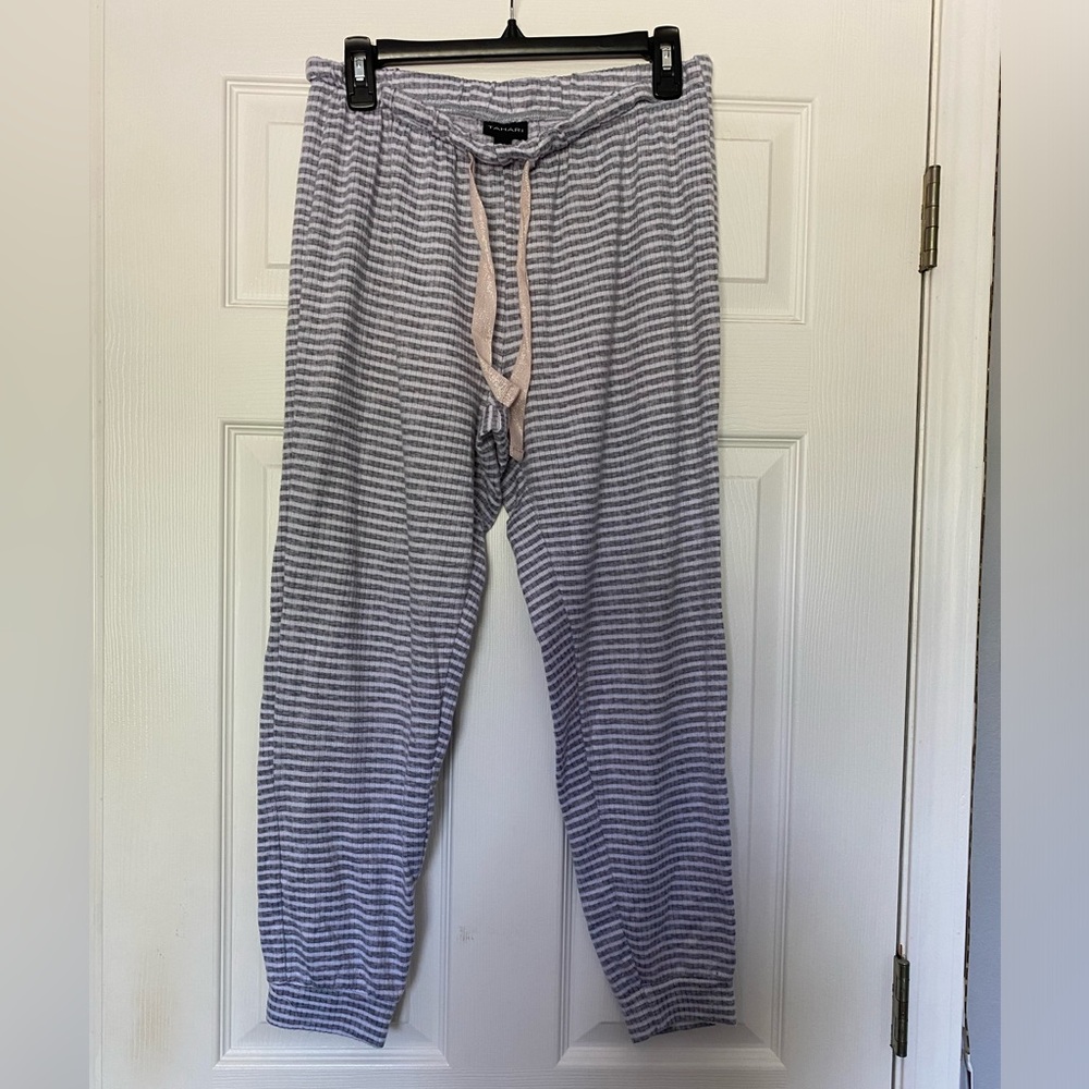 Women’s Tahari Gray Striped Pajama Pants